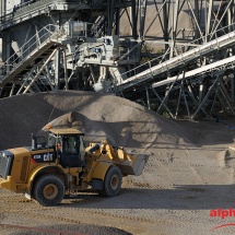 concasseur sur le site AROBIA, groupe Gagneraud Construction, catégorie photographie industrielle