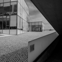 Cité de l'Océan, Biarritz, une architecture de Steven Holl comme un écho aux vagues