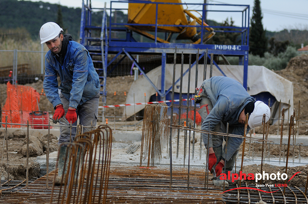 Photos suivi de chantier groupe scolaire La Fare les Oliviers pour Gagneraud Construction