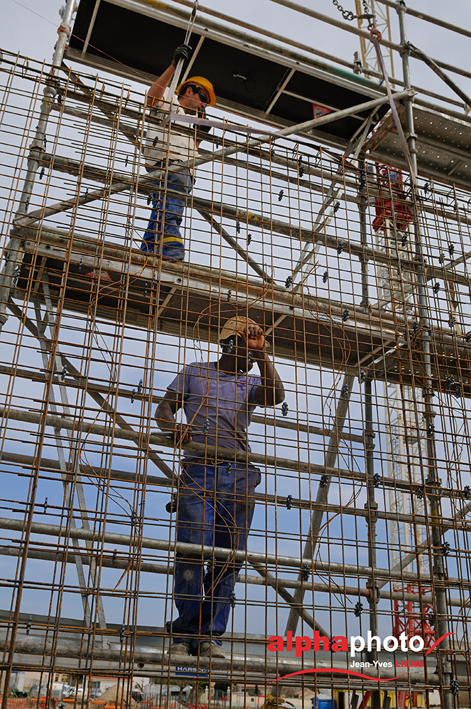 Photos suivi de chantier groupe scolaire La Fare les Oliviers pour Gagneraud Construction