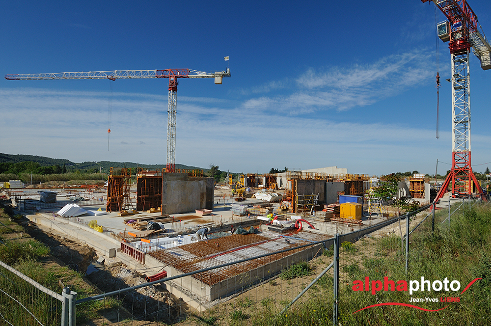 Photos suivi de chantier groupe scolaire La Fare les Oliviers pour Gagneraud Construction