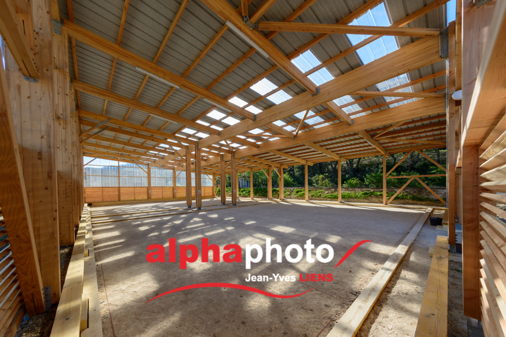 Construction du nouveau boulodrome, Eguilles dans les Bouches du Rhône