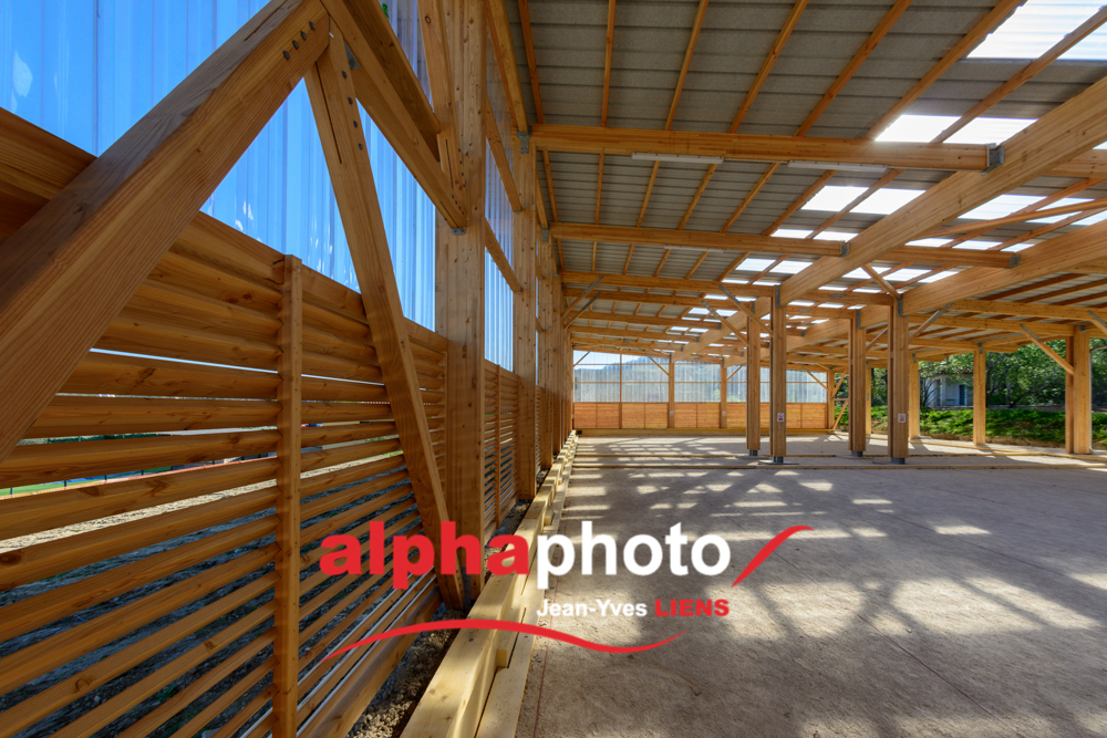 Construction du nouveau boulodrome, Eguilles dans les Bouches du Rhône